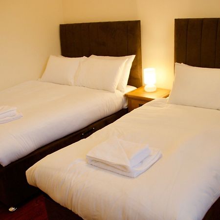 2 Bedroom Flat Off Leith Walk Accommodates 7 Edinburgh Exterior photo